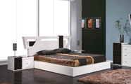 Quarto Lacado Porta / MLP.022 / 023 / 020 / 021
